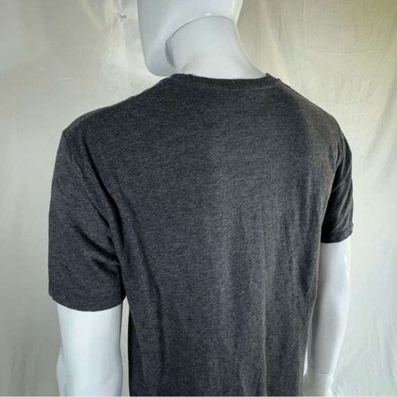 Four Queens Hotel & Casino Las Vegas Men’s Dark Heather Gray Short Sleeve Tee - Picture 6 of 6